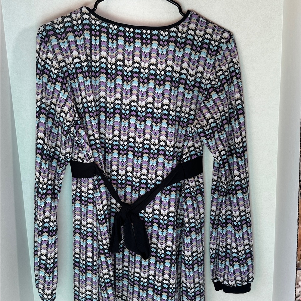 Announcements faux wrap long sleeve top size large 12/14 - Picture 5 of 6